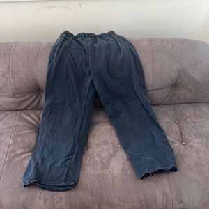 Brandy Melville straight leg sweatpants